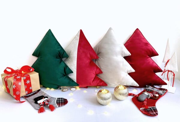 poduszka, dekoracyjna, welur, welwet, świeta, limotowana, specjalna, edycja, kolekcja, choinka, christmas tree, wyjątkowy, prezent, boże narodzenie