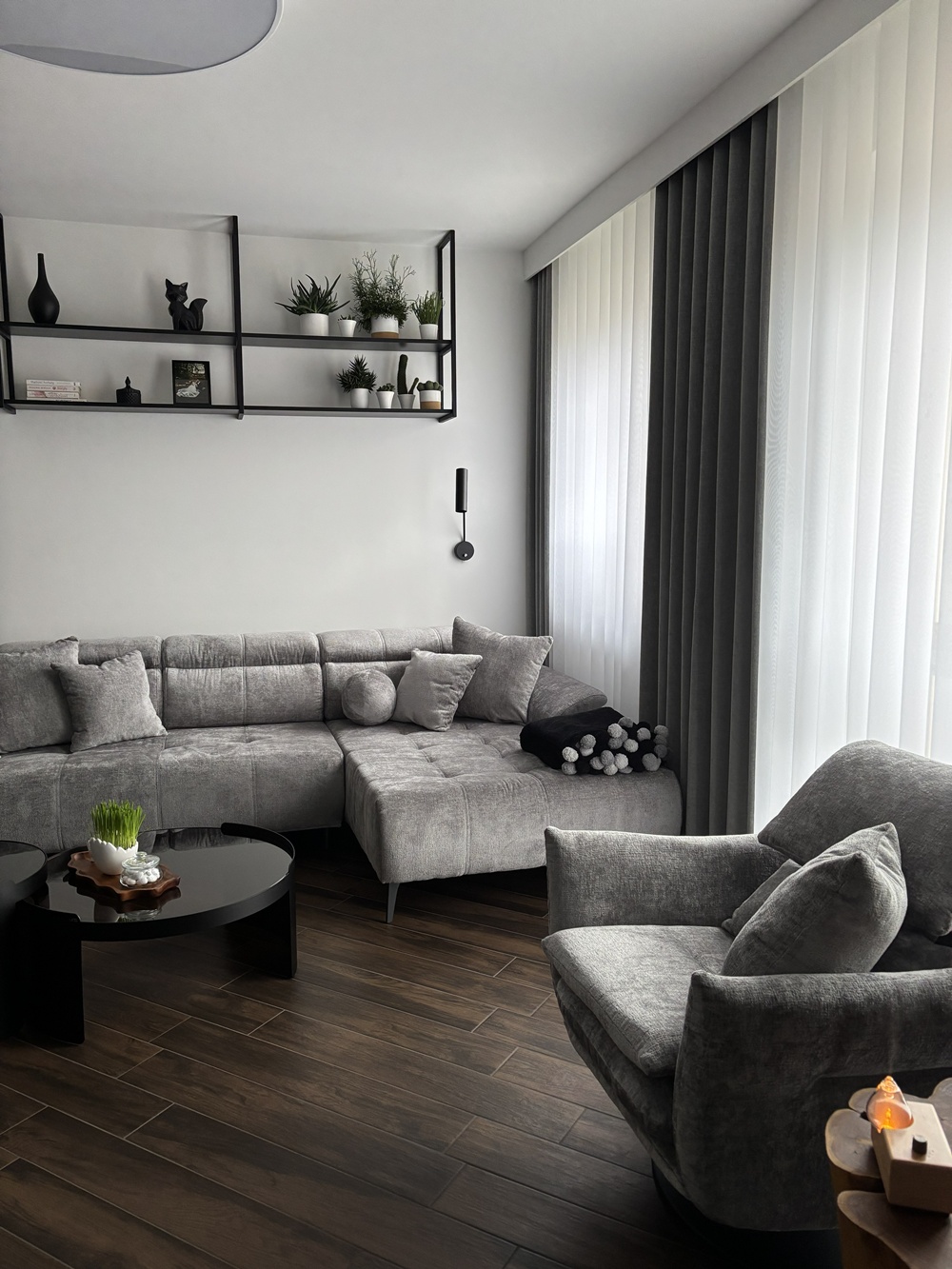 dekoracje okna na wymiar, firany i zasłony, wave, microflex, tkaniny dekoracyjne, szycie na wymiar, szycie na zamówienie, luksusowe aranżacje okna, firany wysokiej jakości, karnisze na wymiar